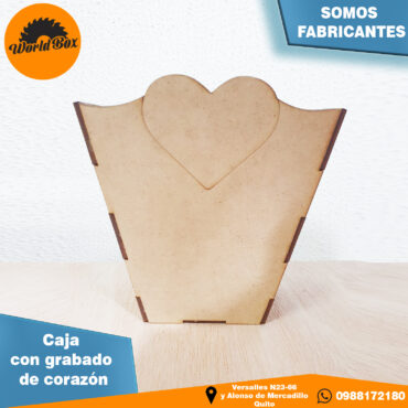 Caja con grabado de corazón